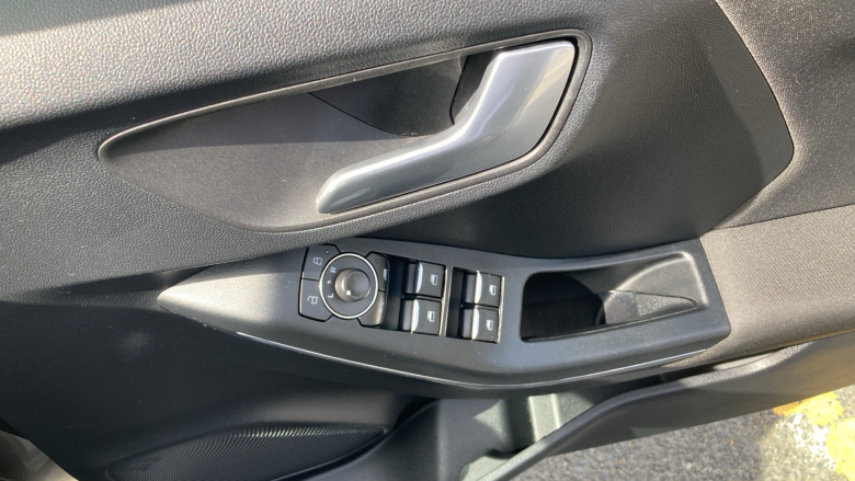 Ford Puma 1.0 EcoBoost Hybrid mHEV ST-Line 5dr Petrol Hatchback